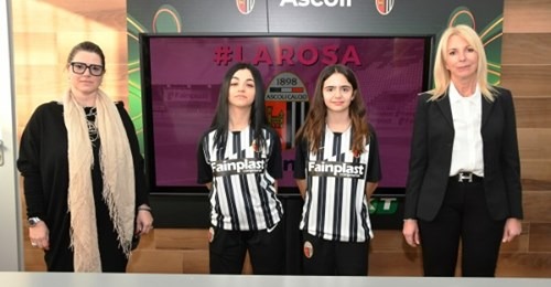 Fainplast scende in campo al fianco del settore giovanile femminile.